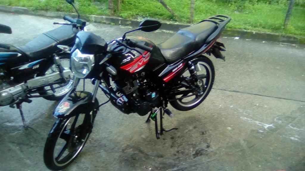 AKT EVO 150, modelo 2014