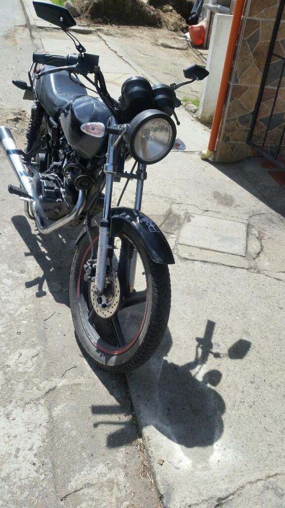 Ce Vende Akt 125 Nkd Modelo 2012 Excelen