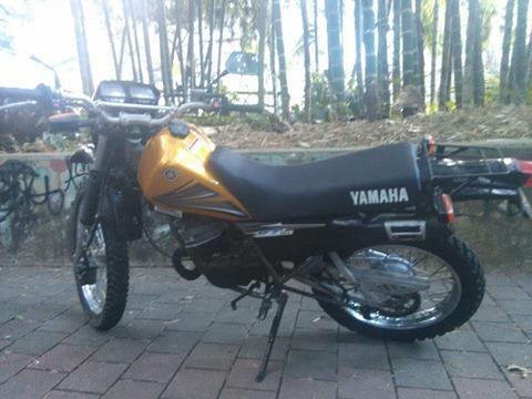 dt 125 mod 2005 muy bna se puede traspasos en 4500000 inf 3233465339