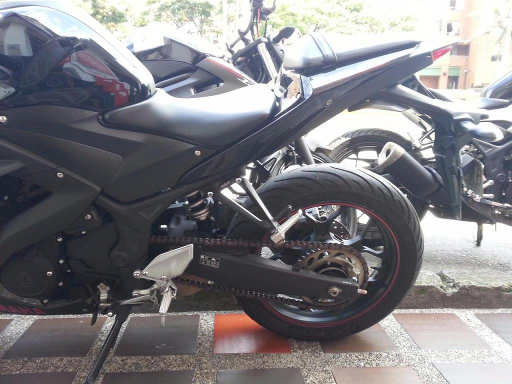 Yamaha R3 2016 Impecable