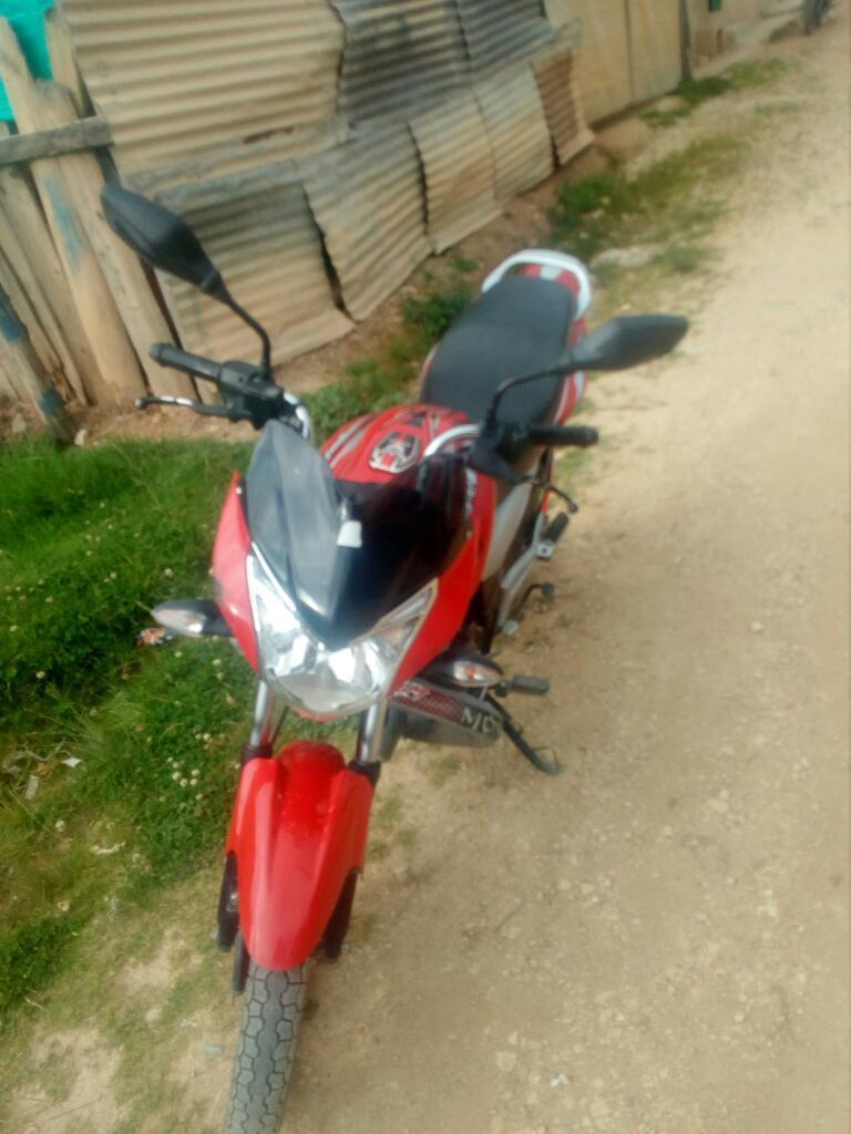 Vendo Moto Discover 125st Modelo 2014