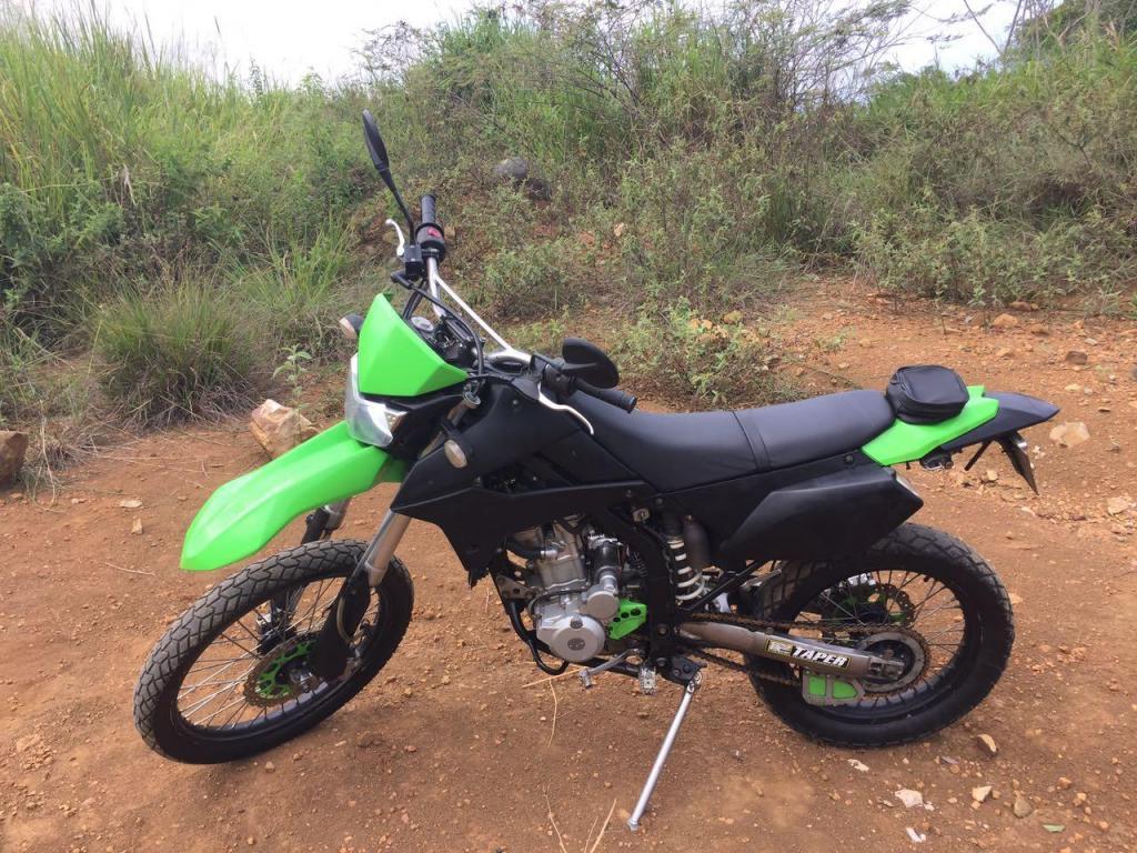 kawasaki klx 250 21km modelo 2012