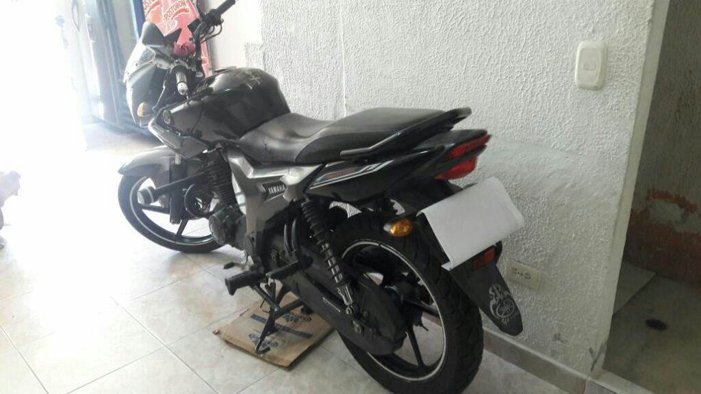 Se Vende Moto Szr Yamaha Color Negro