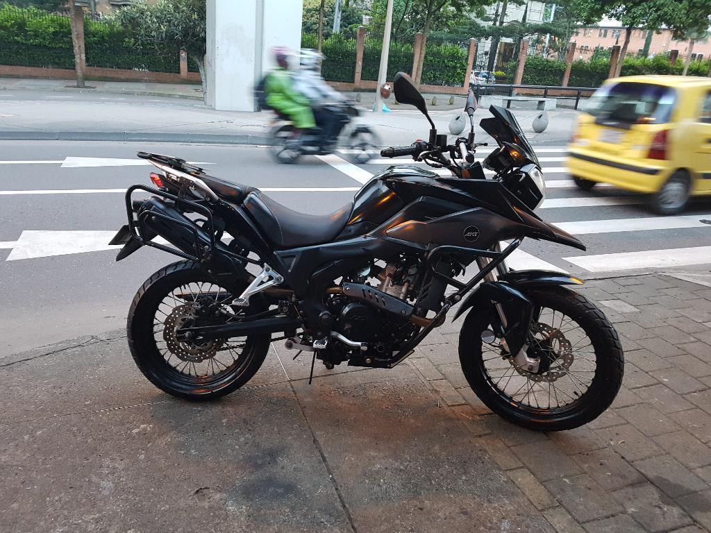 Akt 250 Adventur Modelo 2016 Soat