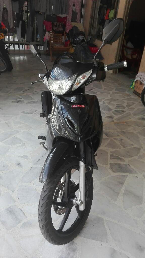 Kymko Unika ,modelo 2014