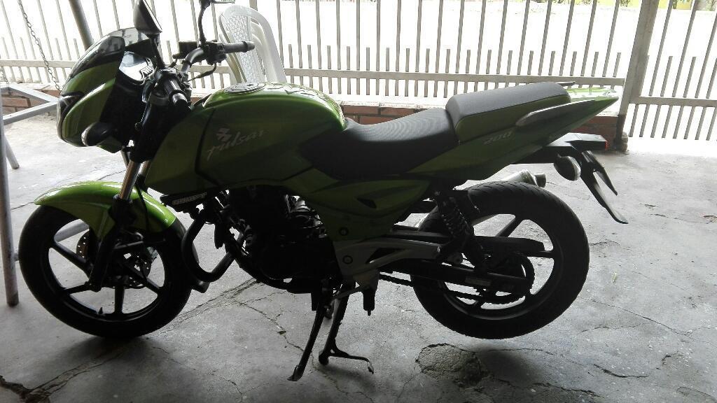 Pulsar 200 Oil Coled