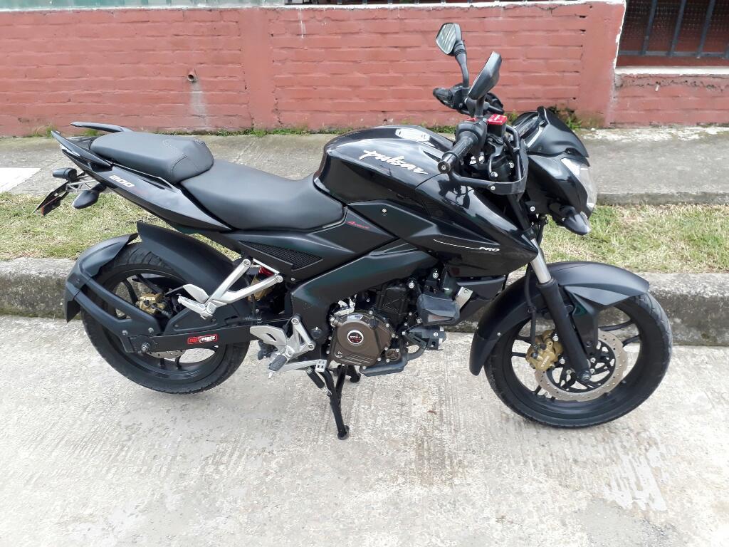 Vendo Pulsar 200 Ns