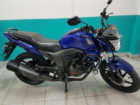 Como Nueva Honda Invicta 150 2016 Full