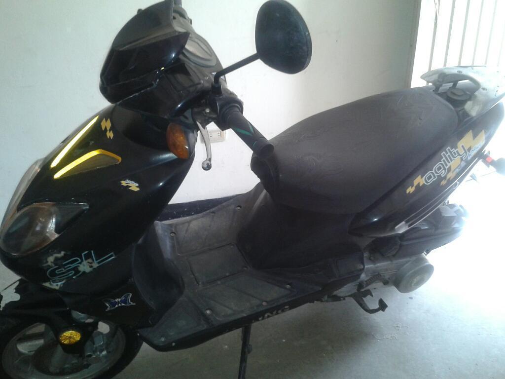 Se Vende Moto Jealing 2010