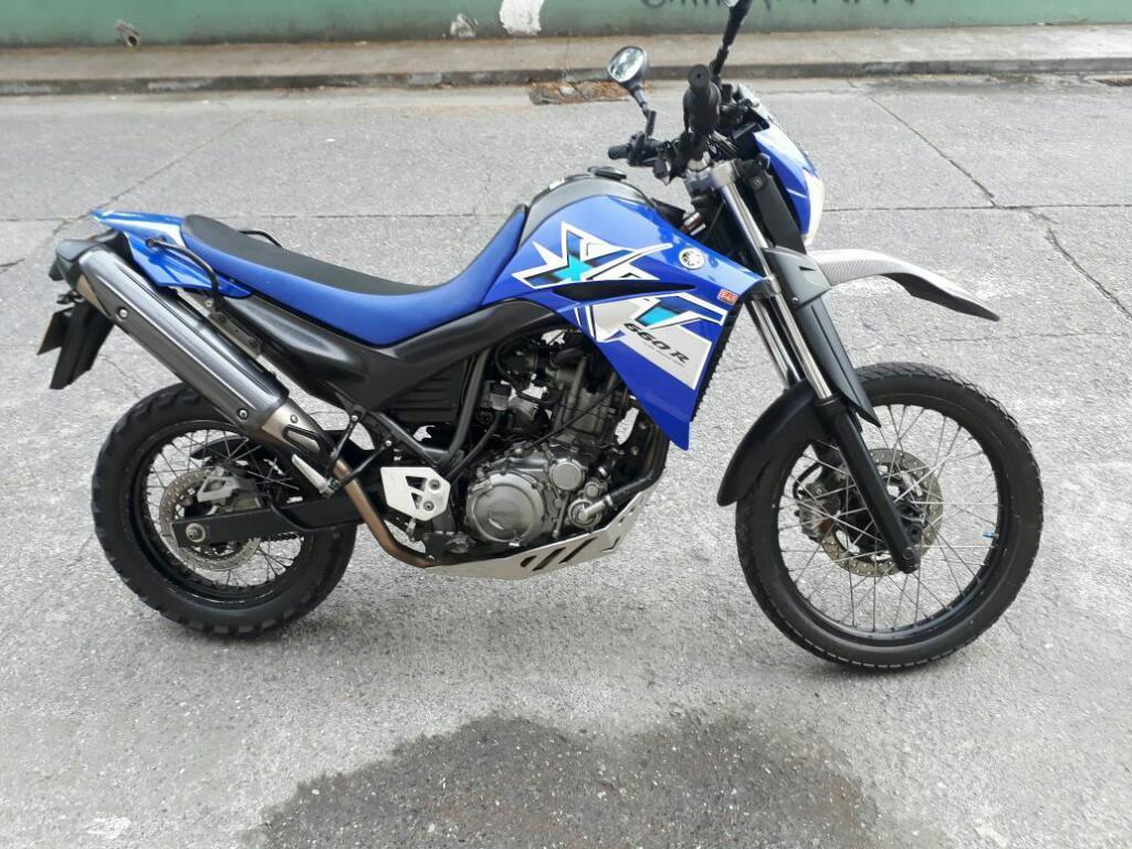 Vendo Cambio Xt 660