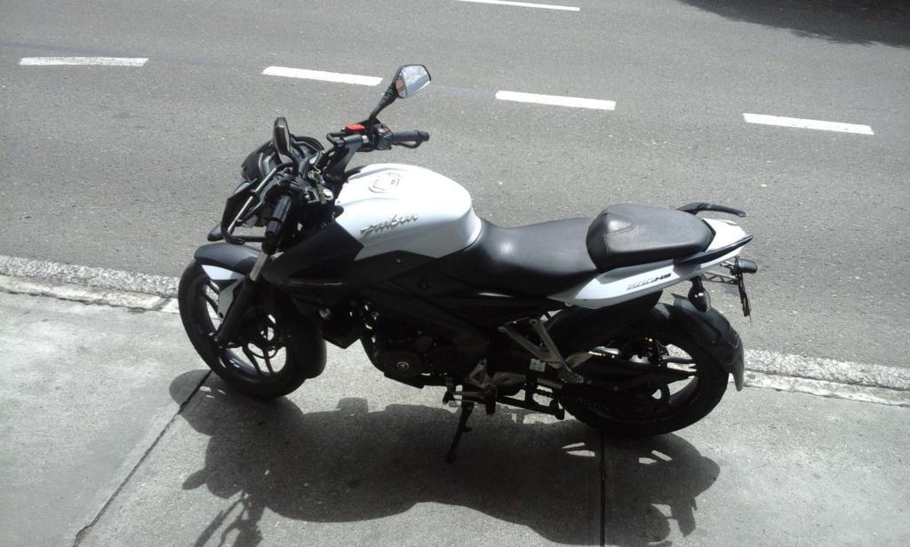 pulsar 200 ns 2016