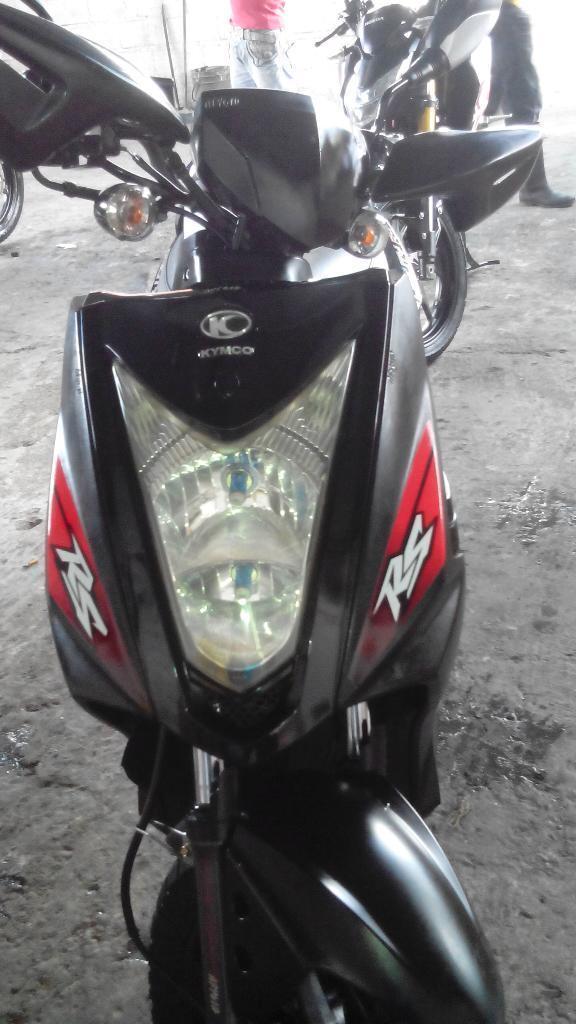 Vendo Agility Naked 2013