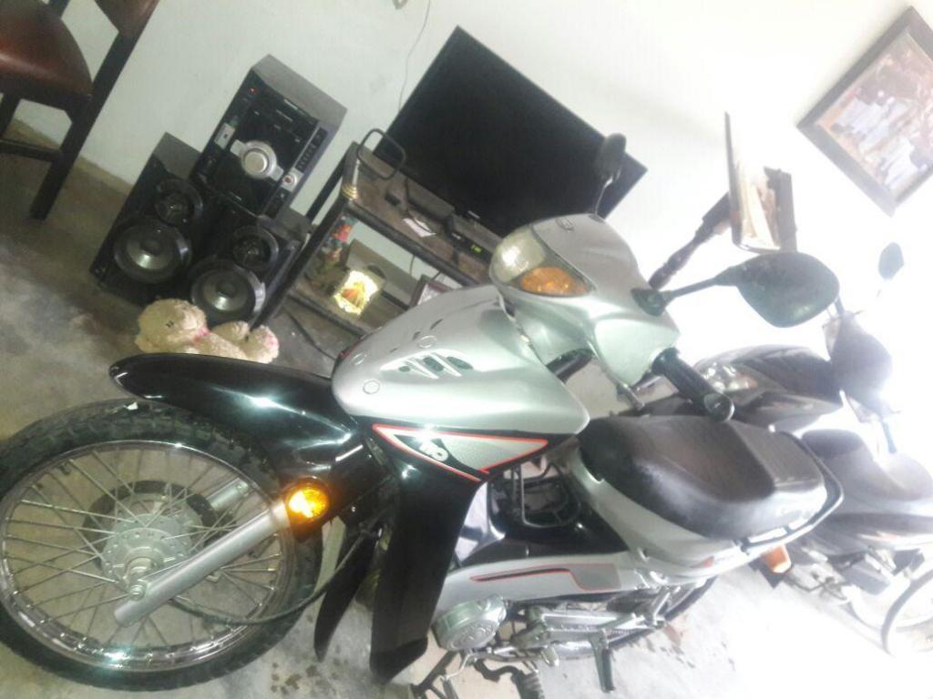 Vendo Moto Activ 110 Modelo 2008