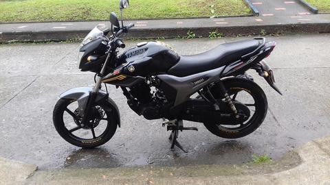 Hermosa Yamaha Zs-r 150