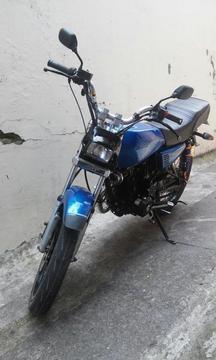 Vendo Moto Akt 125