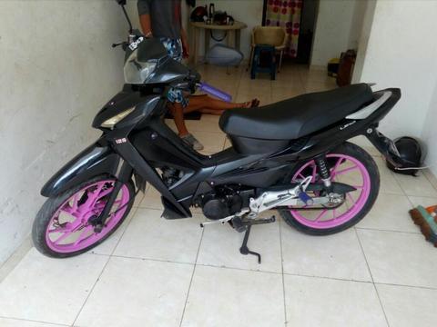 Se Vende Linda Akt Flex 2014 Al Dia