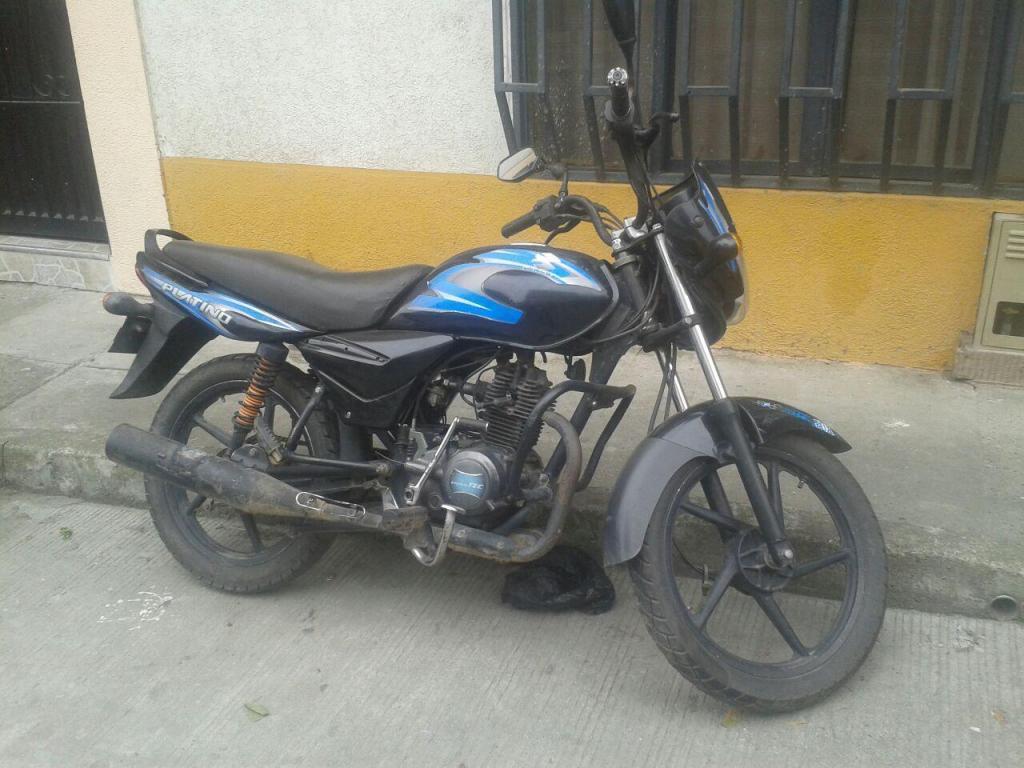 se vende moto platino. informacion al 3143317621