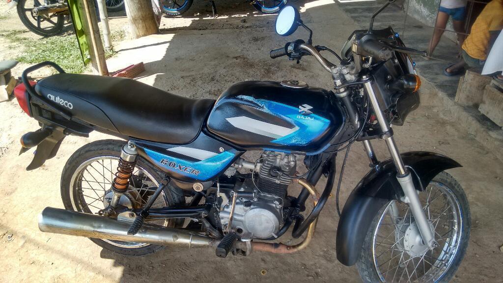 Vendo Moto Boser en Eslente Estado