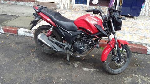 Vendo Moto Modelo 2015 Evo 150