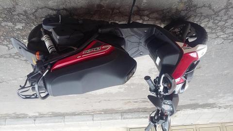 VENDO HERMOSA MOTO BWS 125 MODERN EN PERFECTAS CONDICIONES