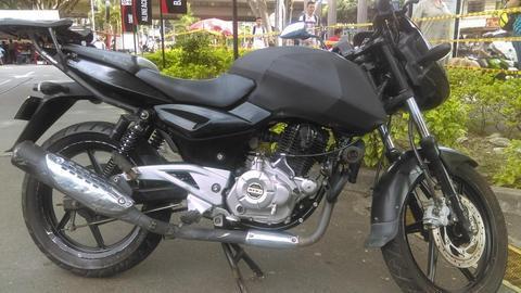 pulsar ug 180/2012 excelente, con seguro nuevo. tel:3126332619