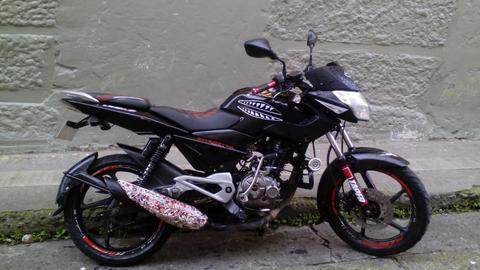 Vendo Pulsar 135