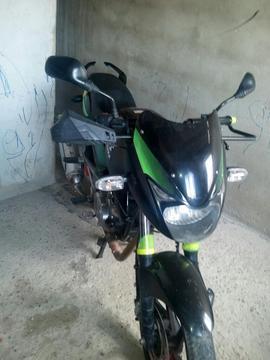 Vendo Pulsar 180