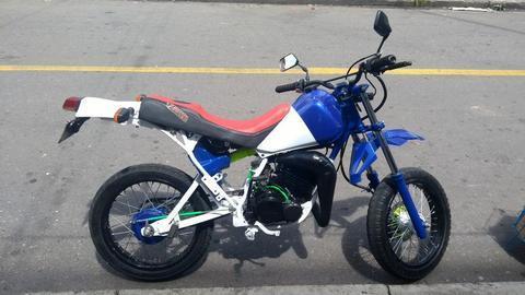 Vendo Moto Dt Modelo 94 Todo en Regla