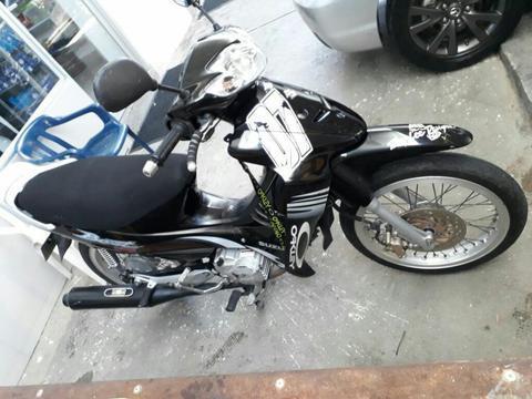 Vendo Suzuki Best 125 Modelo 2010