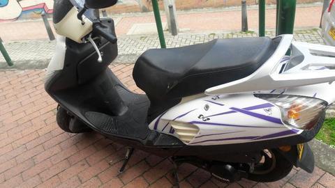 Honda Elit 2014 sin Seguro Ni Tecno