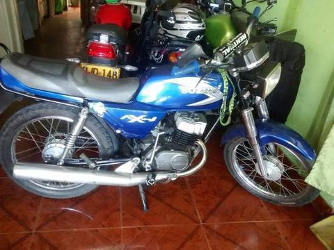 ax 100 modelo 2005