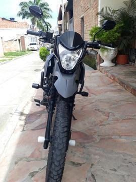 Vendo Akt Tt125 2016 Negra