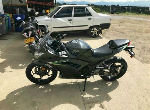 Vendo Hermosa Ninja 300