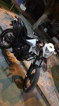 Moto TT 150