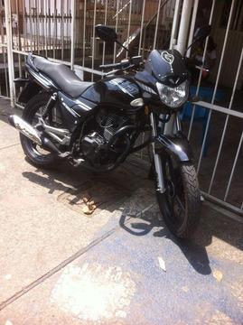 Se vende moto AKT EVO2 125 modelo 2011