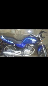 Vendo Moto en Buen Estado 1400