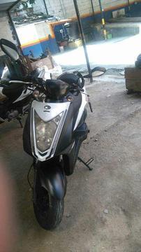 Agility Naked 2014 en buen estado