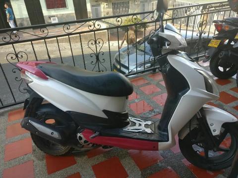 Moto Akt Jet4