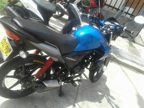 Vendo Linda Cb 110 . Mui Bien Cuidada