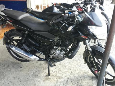 Pulsar 135 2012