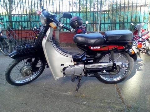 Moto V 80 Yamaha
