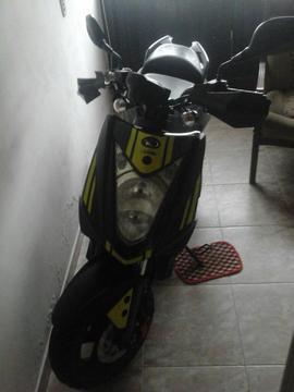 Vendo Moto Agility 2015