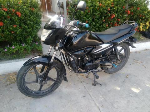 Potente Honda Nxg100