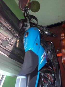 Se Vende Hermosa Ax 1.6