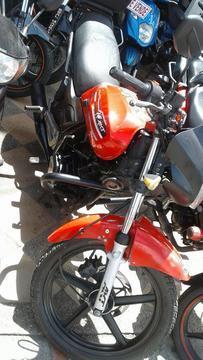 Linda Akt Evo 2011 Al Dia