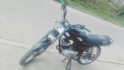 Akt100 Modelo 2006 Pastusa