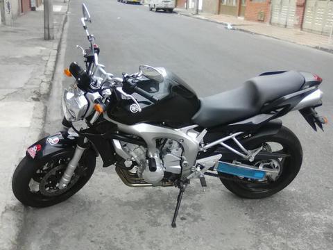 Vendo Permuto Yamaha Fz 600