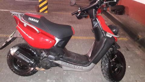 Moto Bwiss 1 modelo 2008 color rojo papeles al dia inf.3128115972