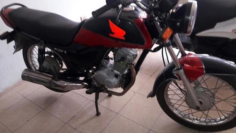 Moto Honda Cb1 125 Modelo 2014 Nueva Ful