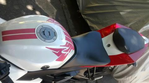 Se Vende O Permuta R15 Al Dia